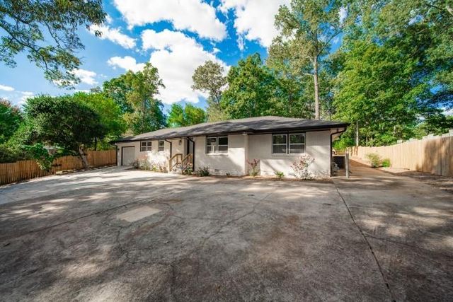 3154 N Druid Hills Road, Decatur, GA 30033