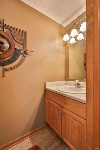 3006 Cumberland Way, Huntington, IN 46750