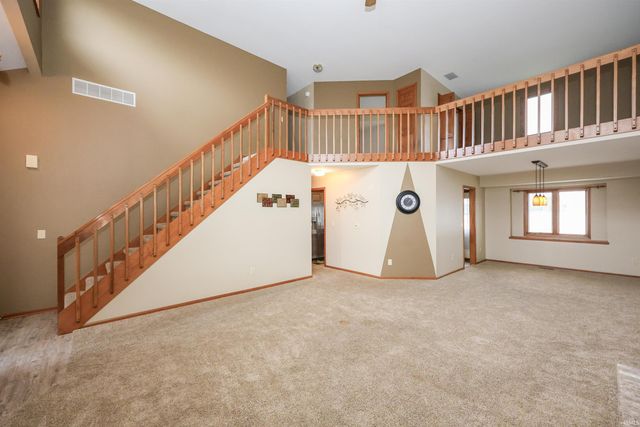 3006 Cumberland Way, Huntington, IN 46750