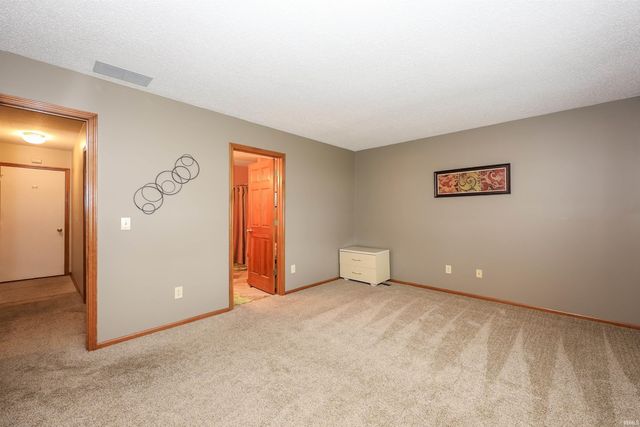 3006 Cumberland Way, Huntington, IN 46750