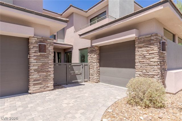 47 Pristine Glen Street, Las Vegas, NV 89135