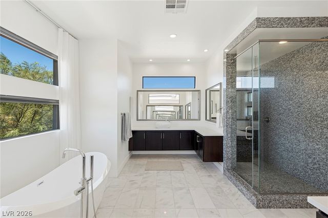 47 Pristine Glen Street, Las Vegas, NV 89135