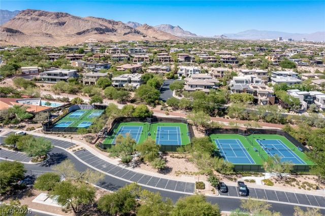 47 Pristine Glen Street, Las Vegas, NV 89135