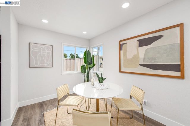 1205 Marguerite St, Livermore, CA 94550