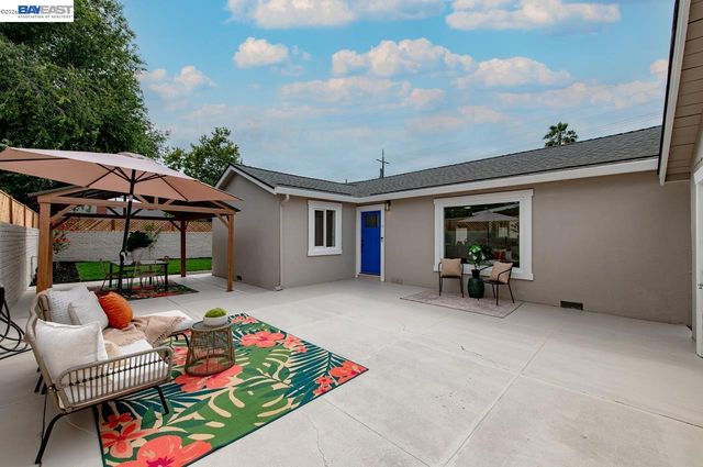 1205 Marguerite St, Livermore, CA 94550