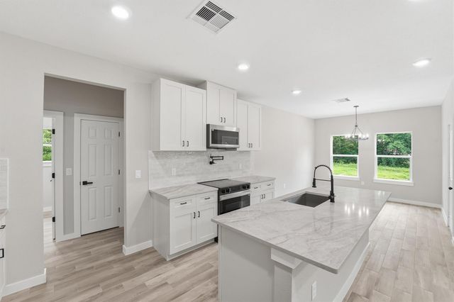 16625 Avery Street, Conroe, TX 77302