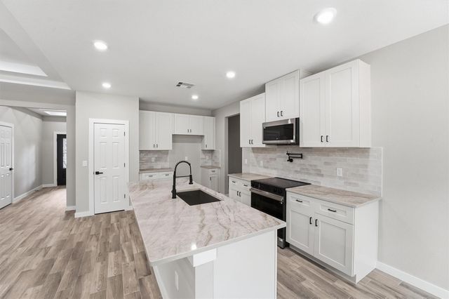 16625 Avery Street, Conroe, TX 77302