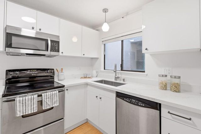 320 Peninsula Avenue 316, San Mateo, CA 94401