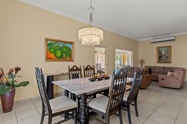 FF-7 CALLE GAVIOTA, Dorado, PR 00646