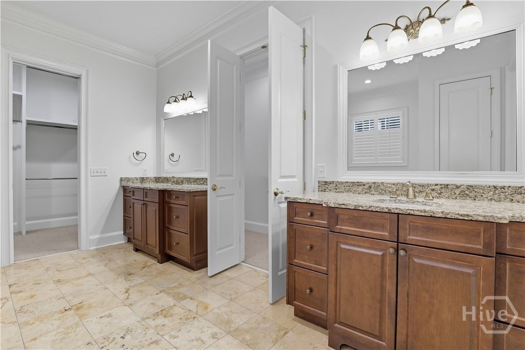 Image 32 of property listing at 333 Spanton Crescent, Pooler, GA 31322