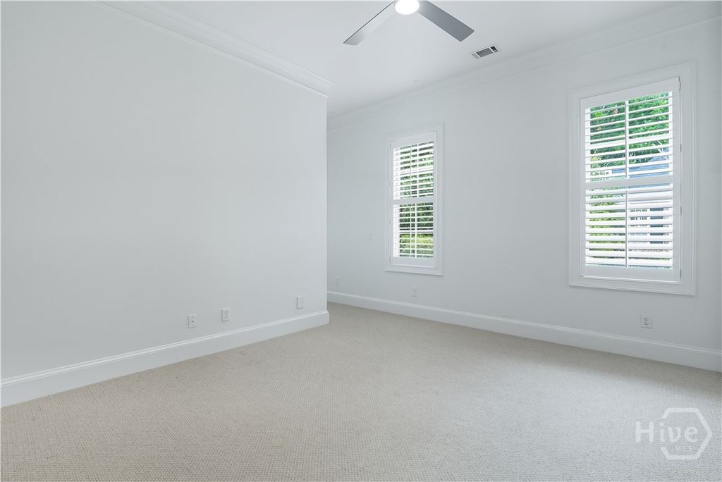 Image 39 of property listing at 333 Spanton Crescent, Pooler, GA 31322