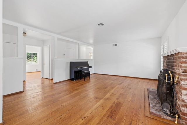 1425 Murwood Drive, Walnut Creek, CA 94596