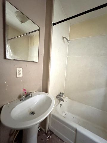 1323 NE 7th Street, Oklahoma City, OK 73117