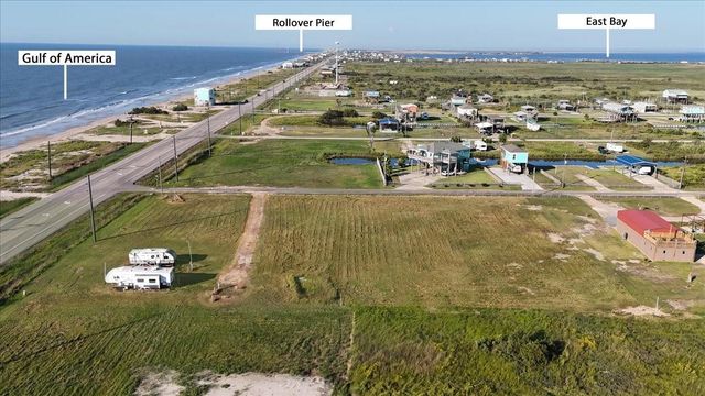 1002 & 1016 Paisley Street, Gilchrist, TX 77617