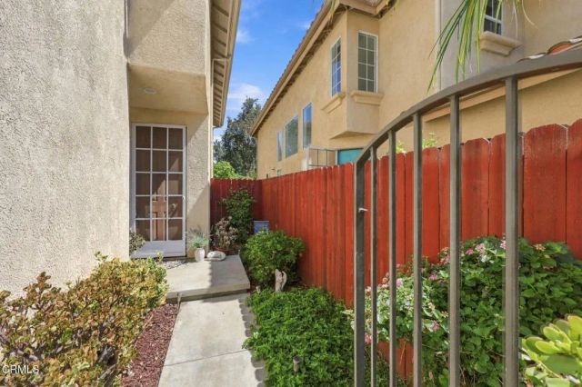 2166 Via Arandana, Camarillo, CA 93012