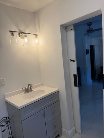 514 Churchill Road, West Palm Beach, FL 33405