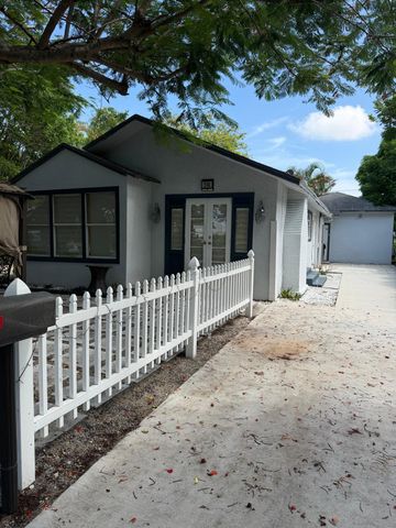 514 Churchill Road, West Palm Beach, FL 33405