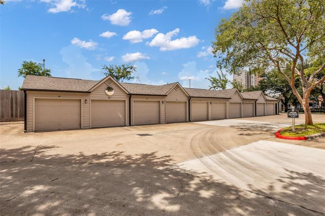 1330 Old Spanish Trail 1305, Houston, TX 77054