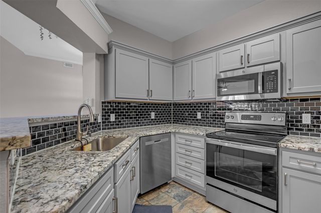 1330 Old Spanish Trail 1305, Houston, TX 77054