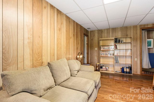 18 Hilda Lane, Mills River, NC 28759