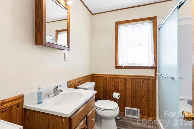 18 Hilda Lane, Mills River, NC 28759