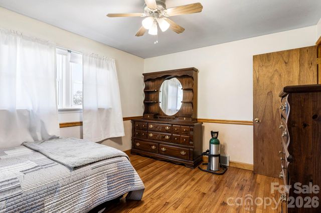 18 Hilda Lane, Mills River, NC 28759