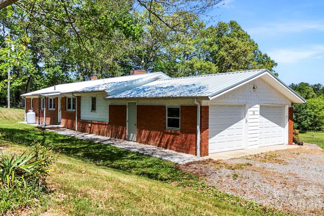 18 Hilda Lane, Mills River, NC 28759
