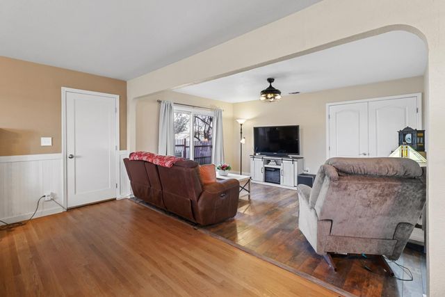 10691 Calvine Rd, Sacramento, CA 95830