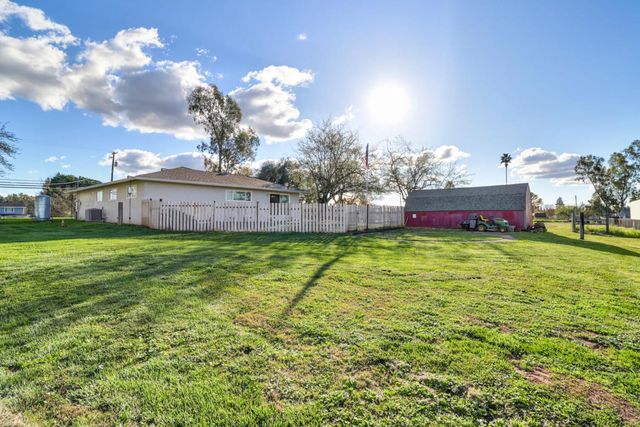 10691 Calvine Rd, Sacramento, CA 95830