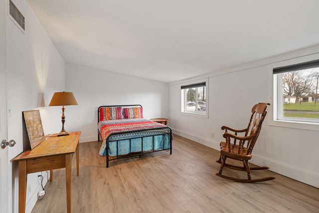 10691 Calvine Rd, Sacramento, CA 95830