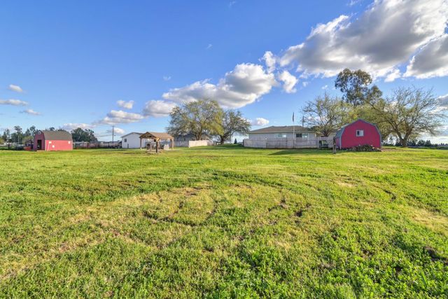 10691 Calvine Rd, Sacramento, CA 95830