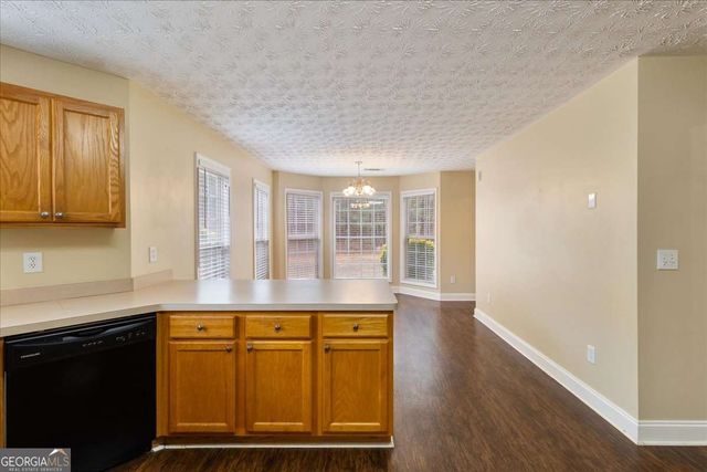 212 Hedgewood Drive, Hampton, GA 30228