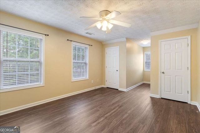 212 Hedgewood Drive, Hampton, GA 30228