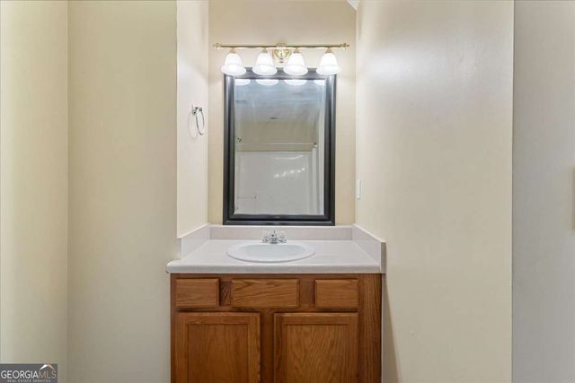 212 Hedgewood Drive, Hampton, GA 30228