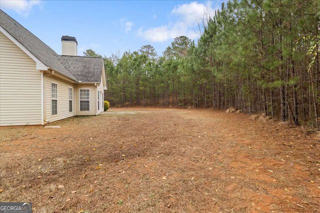 212 Hedgewood Drive, Hampton, GA 30228