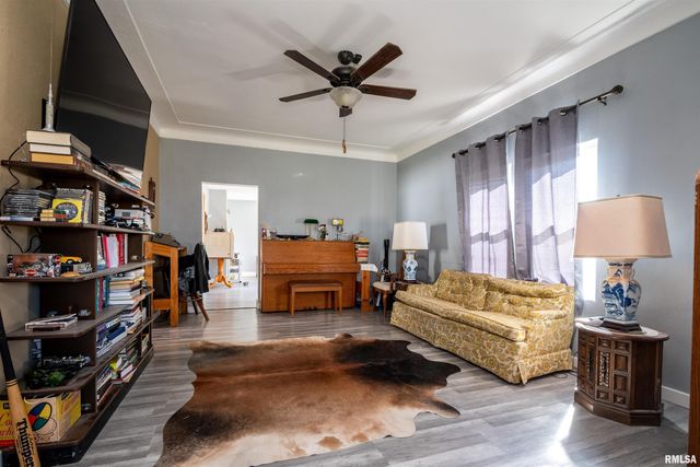 302 MADISON Street, Kingston Mines, IL 61539