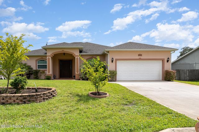 340 Albright Street SE, Palm Bay, FL 32909