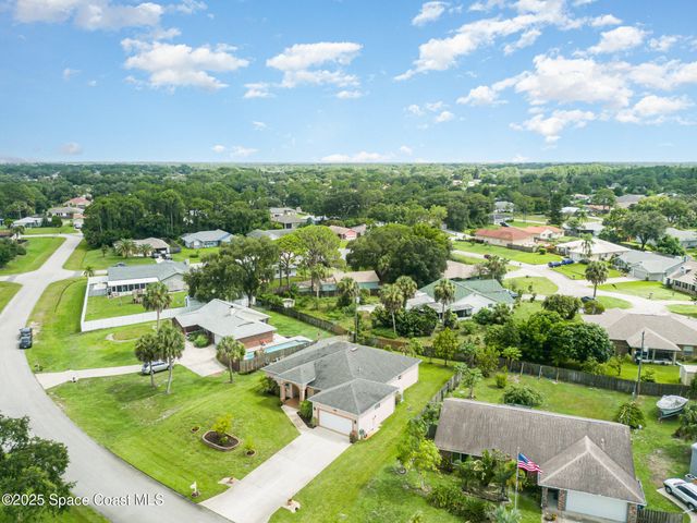 340 Albright Street SE, Palm Bay, FL 32909