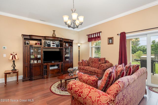 340 Albright Street SE, Palm Bay, FL 32909