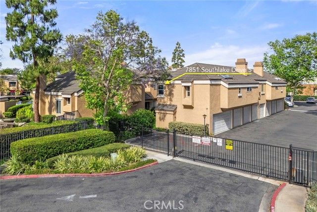 7851 Southlake 5, Huntington Beach, CA 92647