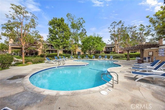7851 Southlake 5, Huntington Beach, CA 92647