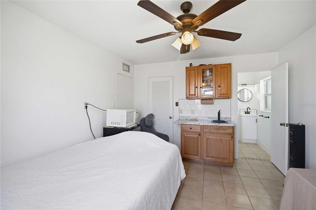 3514 24TH PARKWAY, Sarasota, FL 34235