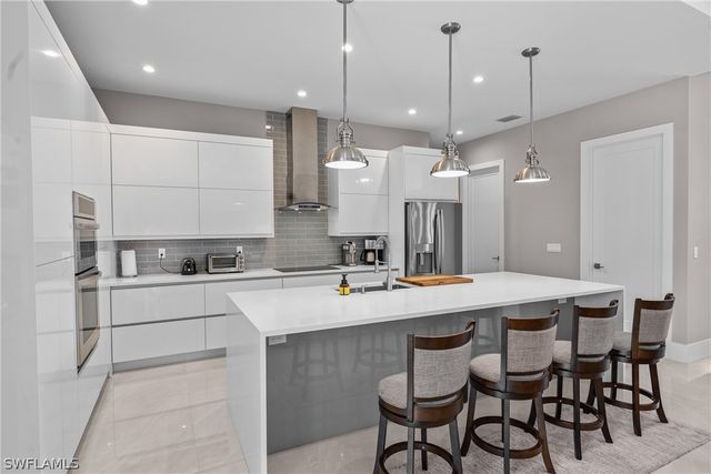 280 39th AVE NE, Naples, FL 34120