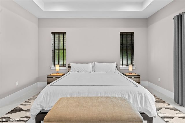 280 39th AVE NE, Naples, FL 34120