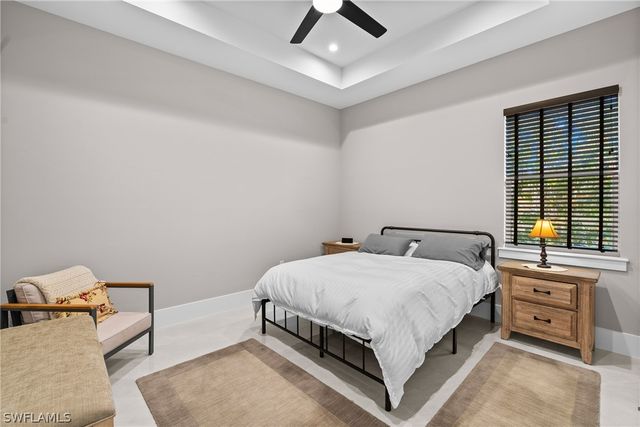 280 39th AVE NE, Naples, FL 34120