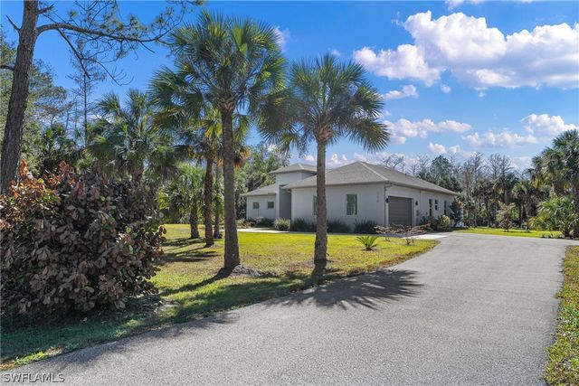 280 39th AVE NE, Naples, FL 34120