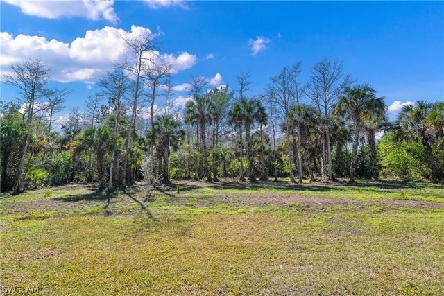 280 39th AVE NE, Naples, FL 34120