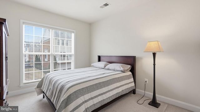 14523 BARKHAM DR, Woodbridge, VA 22191