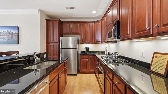 14523 BARKHAM DR, Woodbridge, VA 22191