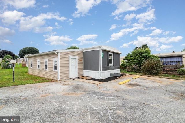 540 PALM CITY PARK, Annville, PA 17003